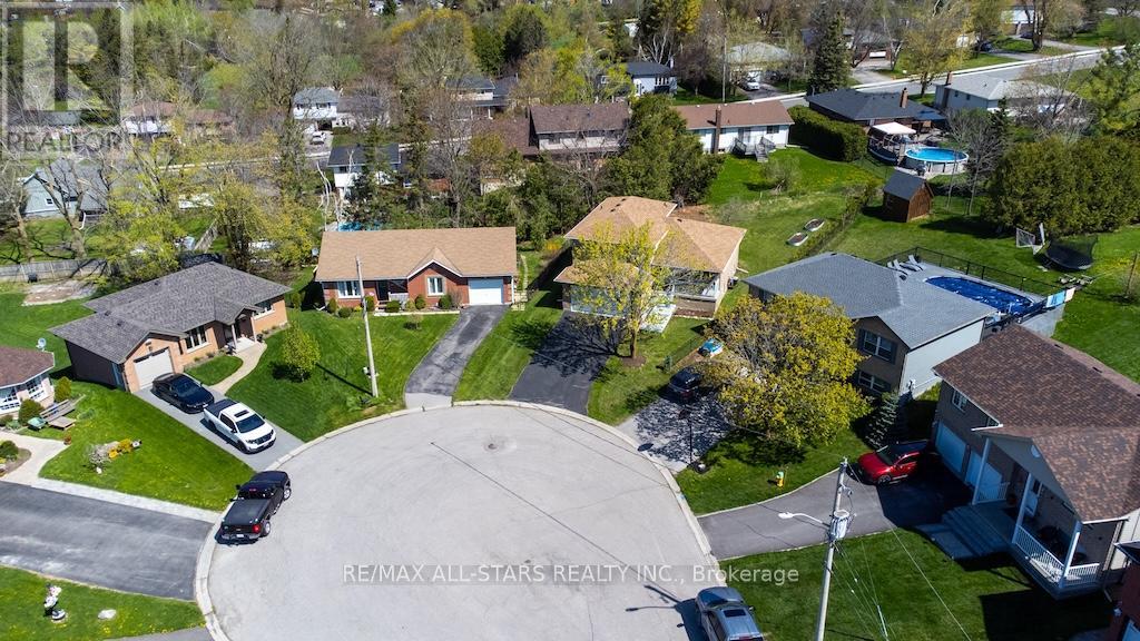 10 O'connell Court, Kawartha Lakes, Ontario  K9V 5Y1 - Photo 33 - X12144493