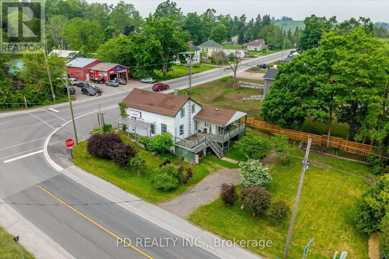 2449 Queen Mary Street, Cavan Monaghan (Cavan Twp), Ontario L0A 1C0 - Photo 1 - X12205016