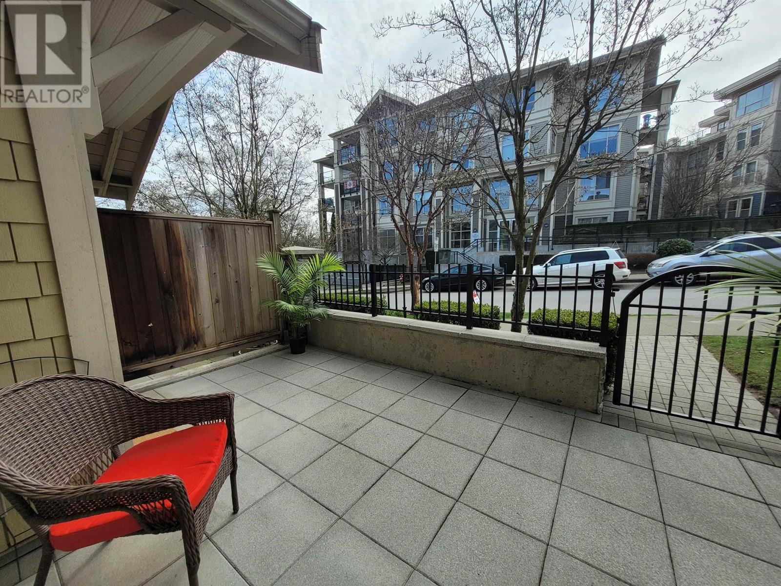 57 245 Francis Way, New Westminster, British Columbia  V3L 0A7 - Photo 4 - R3009897