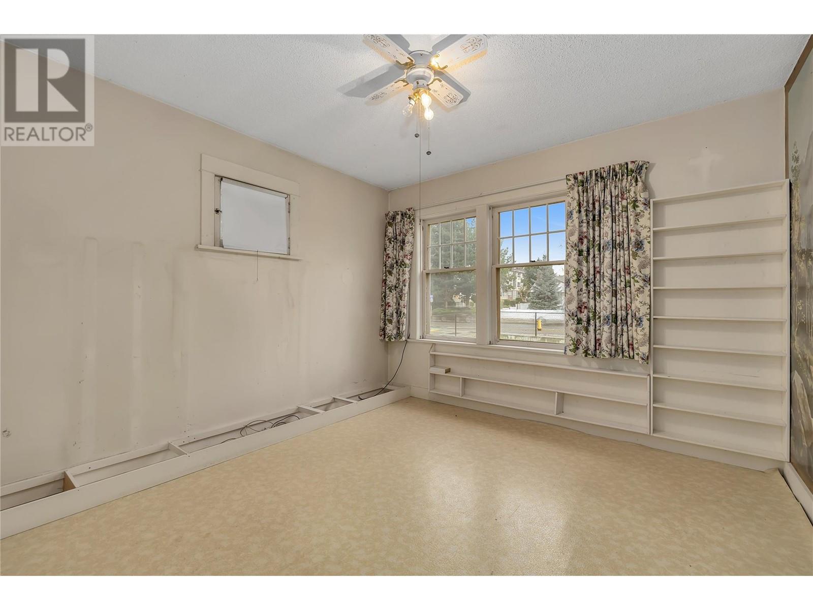 1754 Ethel Street, Kelowna, British Columbia  V1Y 2Y9 - Photo 29 - 10351191