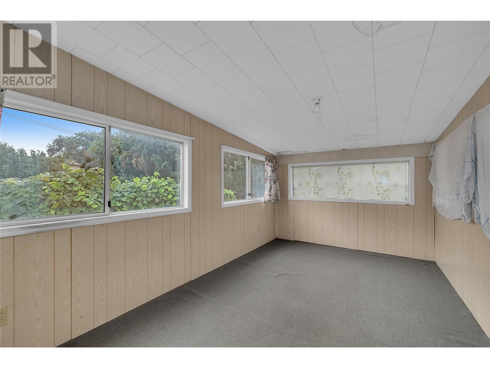 1754 Ethel Street, Kelowna, British Columbia  V1Y 2Y9 - Photo 36 - 10351191