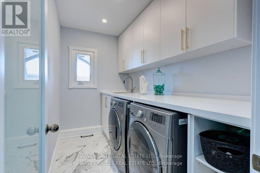 42 Grangemill Crescent, Toronto, Ontario  M3B 2J2 - Photo 27 - C12202217