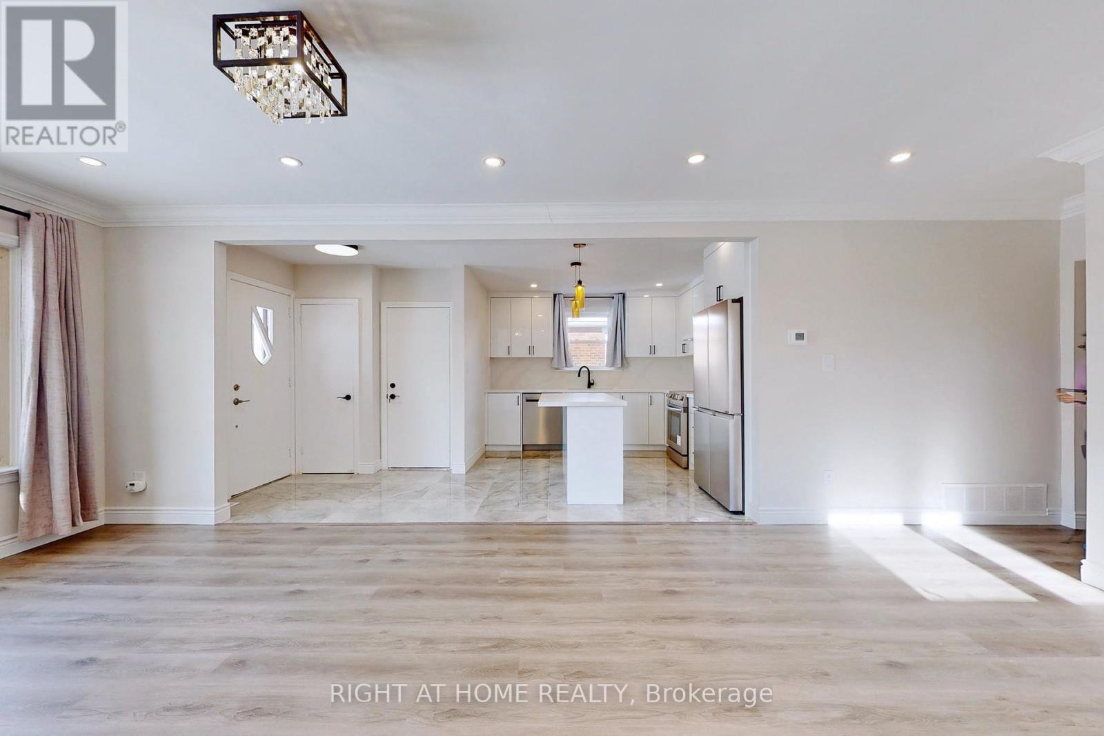 Main - 7 Rothwell Road, Toronto, Ontario  M1R 4K6 - Photo 4 - E12122785