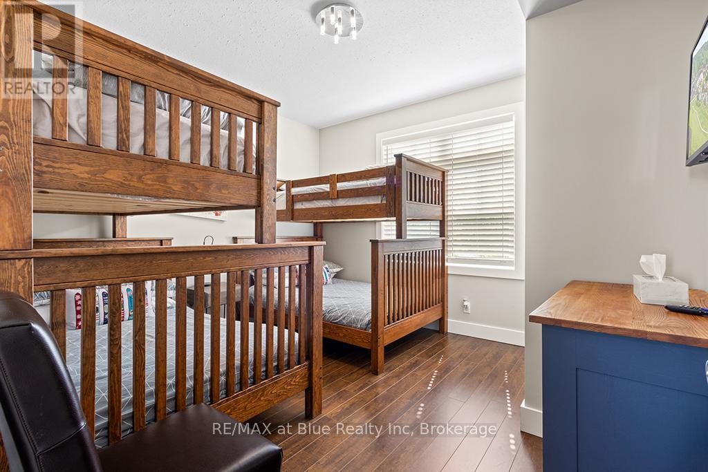 207 - 115 Fairway Court, Blue Mountains, Ontario L9Y 0V1 - Photo 26 - X12205022