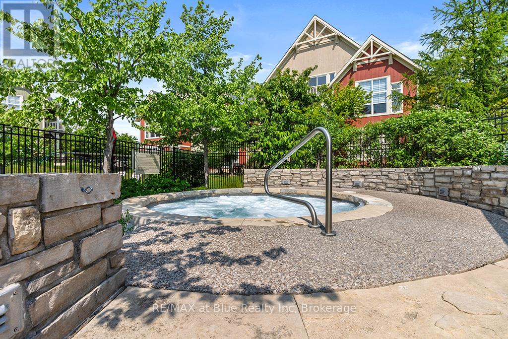 207 - 115 Fairway Court, Blue Mountains, Ontario L9Y 0V1 - Photo 41 - X12205022