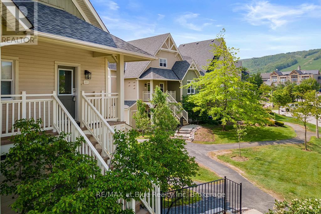 207 - 115 Fairway Court, Blue Mountains, Ontario L9Y 0V1 - Photo 7 - X12205022