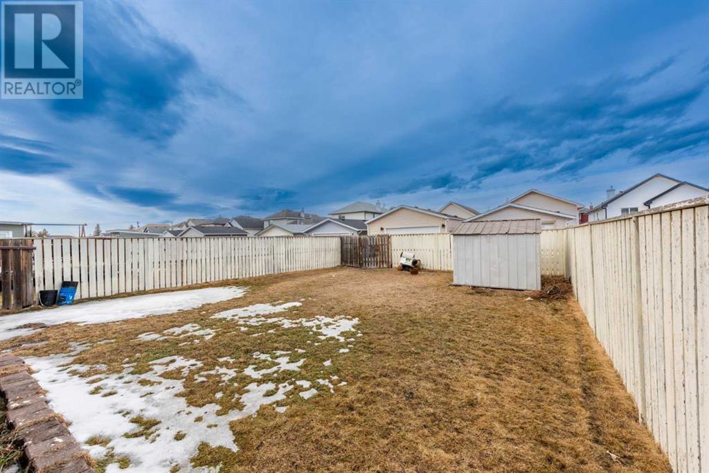 Property at 10 Taralea Place NE image 3