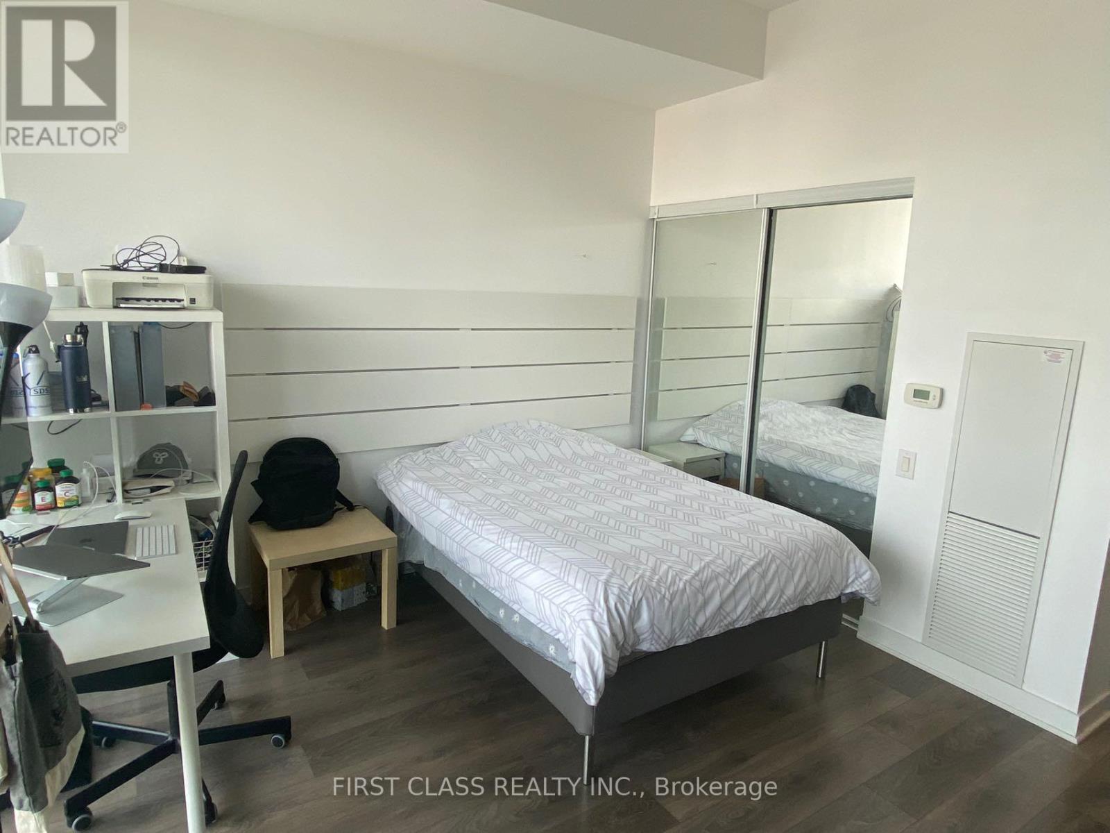 2906 - 15 Grenville Street, Toronto, Ontario  M4Y 0B9 - Photo 7 - C12205015