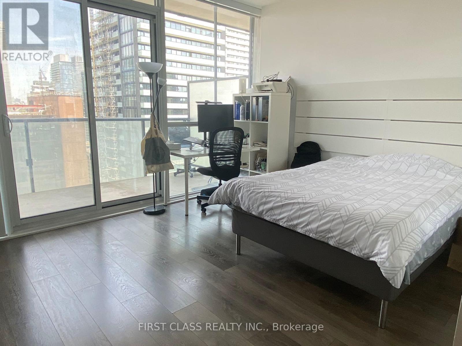 2906 - 15 Grenville Street, Toronto, Ontario  M4Y 0B9 - Photo 8 - C12205015