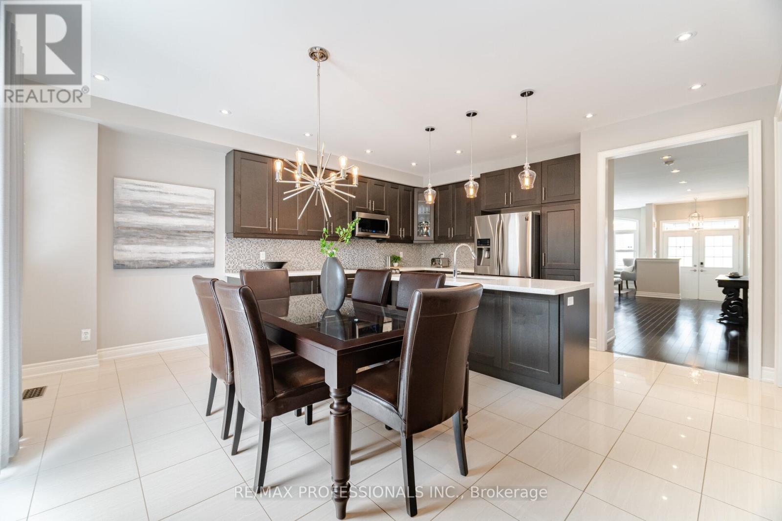 3190 Southwind Road, Mississauga, Ontario  L5M 0V8 - Photo 14 - W12204385