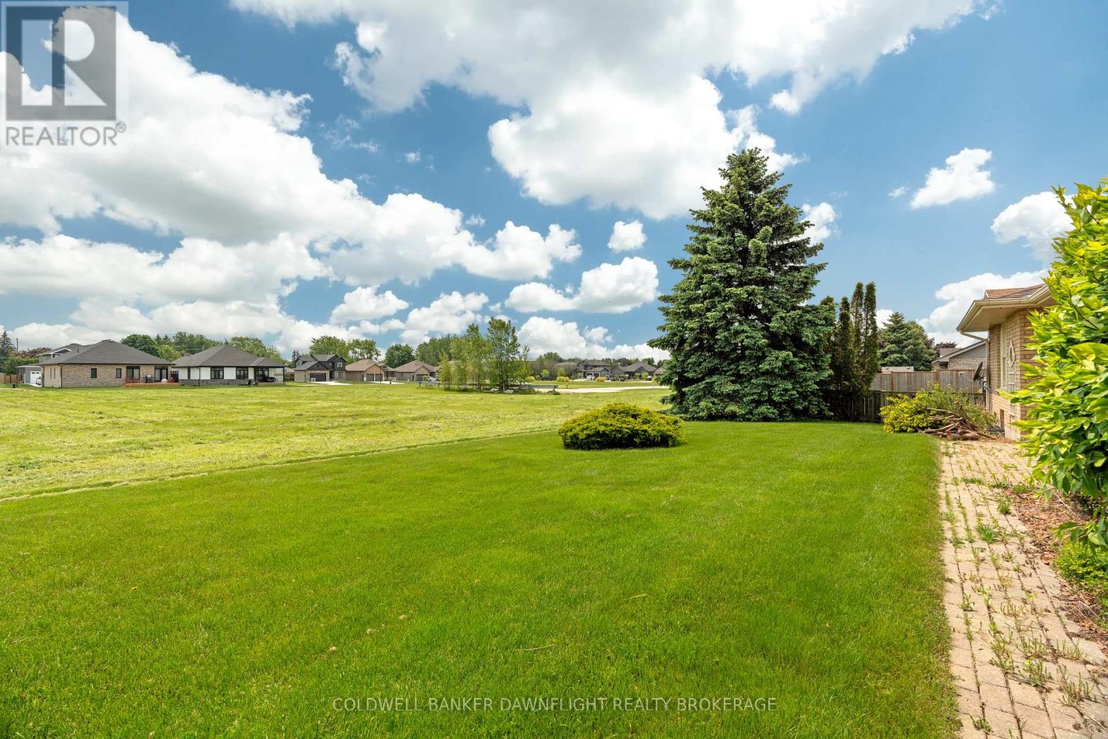 269 Rivers Boulevard, South Huron, Ontario  N0M 1S1 - Photo 44 - X12203536