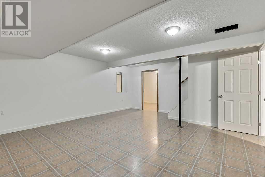 88 Castlebrook Rise Ne, Calgary, Alberta  T3J 1P1 - Photo 24 - A2223899
