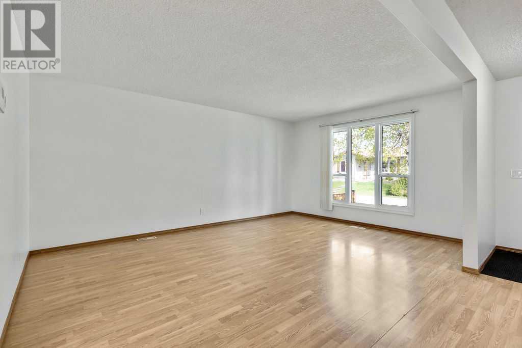 88 Castlebrook Rise Ne, Calgary, Alberta  T3J 1P1 - Photo 8 - A2223899