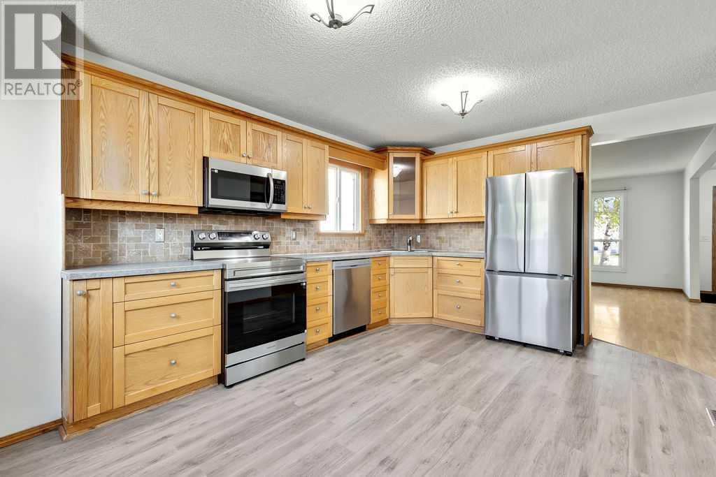 88 Castlebrook Rise Ne, Calgary, Alberta  T3J 1P1 - Photo 10 - A2223899