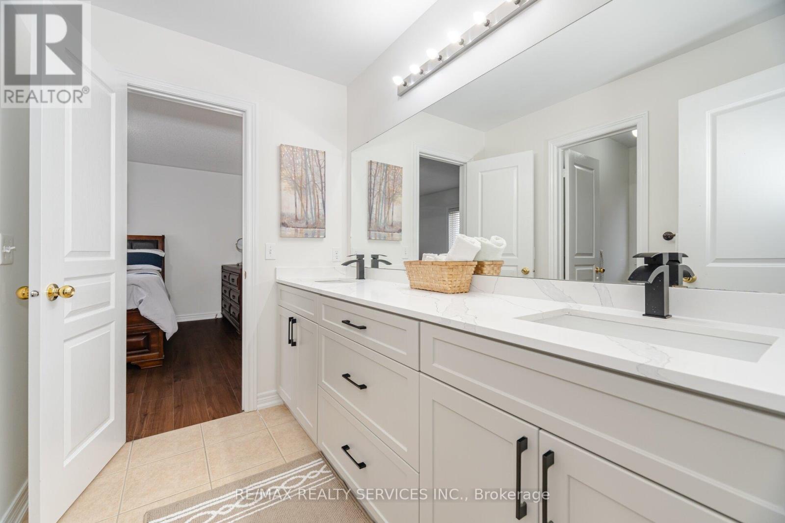 71 Vanderpool Crescent, Brampton, Ontario  L6P 3W2 - Photo 37 - W12204810