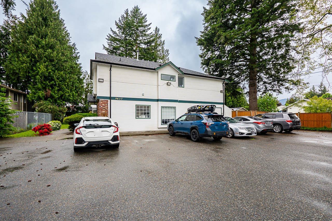 Property at 4 9437 HAZEL STREET image 3