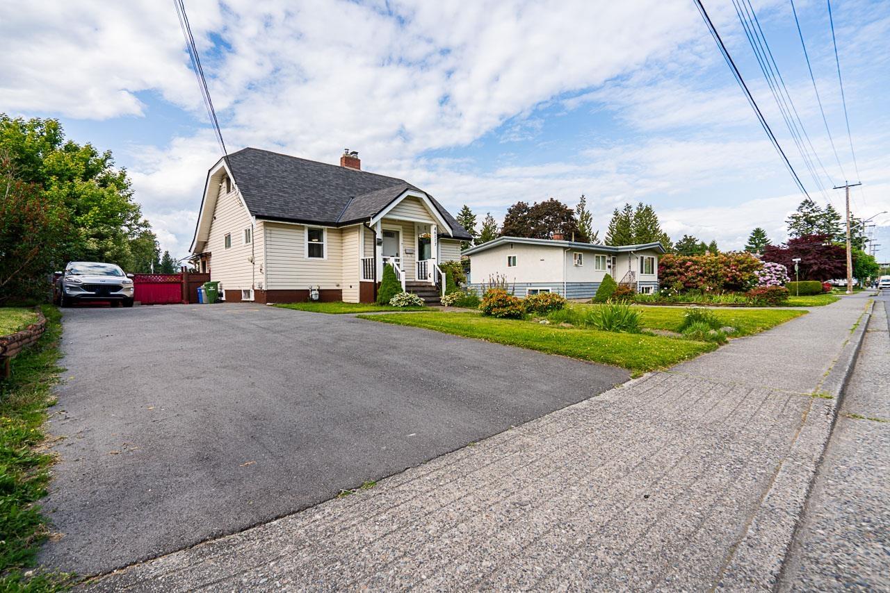 46117 Reece Avenue, Chilliwack Proper East, Chilliwack, British Columbia  V2P 3A6 - Photo 2 - R3008996