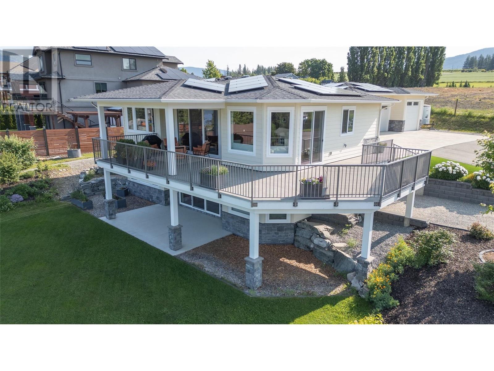 4230 20 Street Ne, Salmon Arm, British Columbia  V1E 0C9 - Photo 40 - 10350965