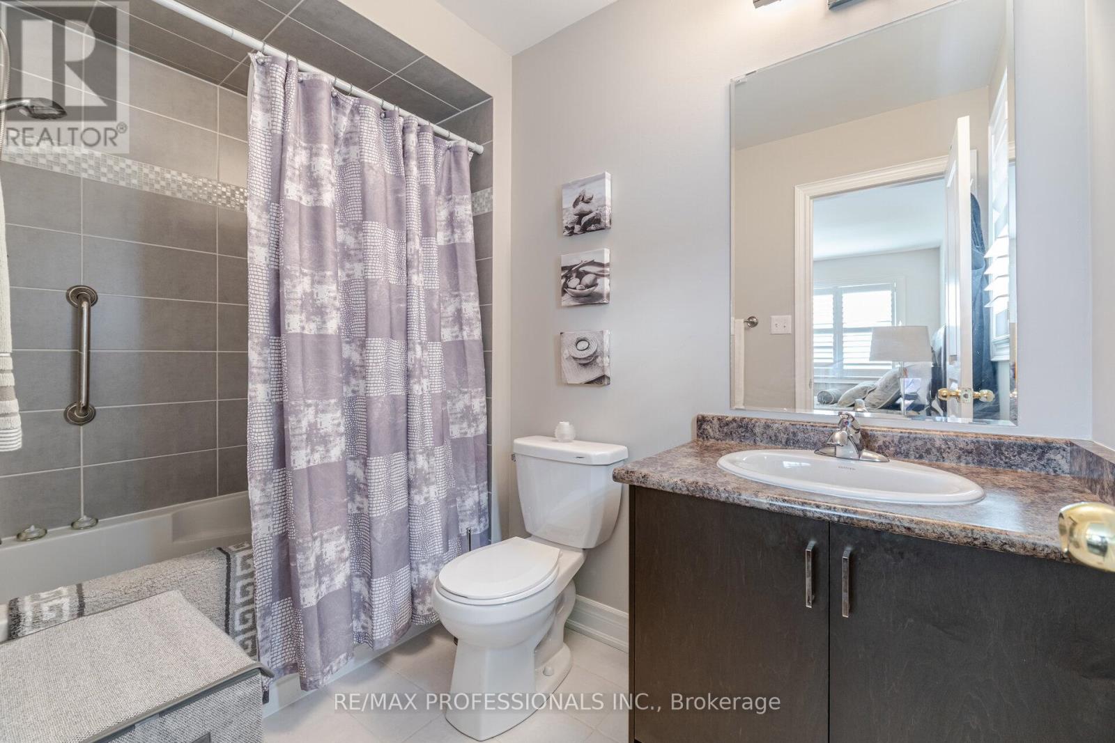 3190 Southwind Road, Mississauga, Ontario  L5M 0V8 - Photo 35 - W12204385