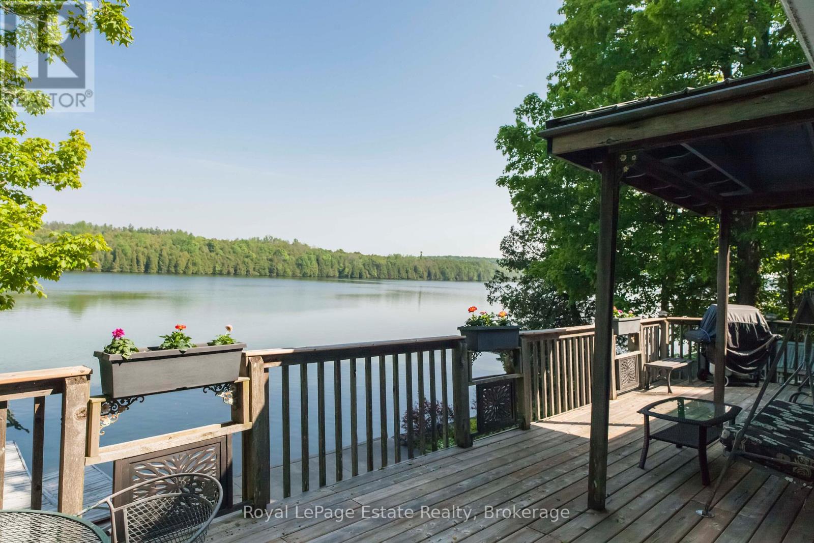 124 Maple Drive, South Bruce Peninsula, Ontario  N0H 1A0 - Photo 10 - X12205043