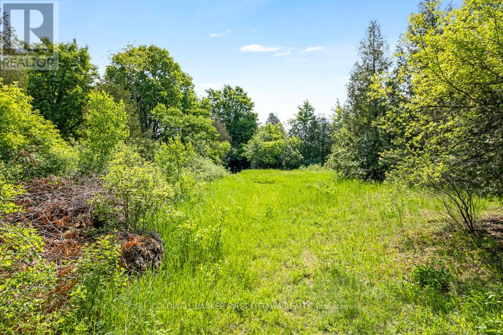 352 Highway 15, Rideau Lakes, Ontario  K7A 0E5 - Photo 39 - X12205037