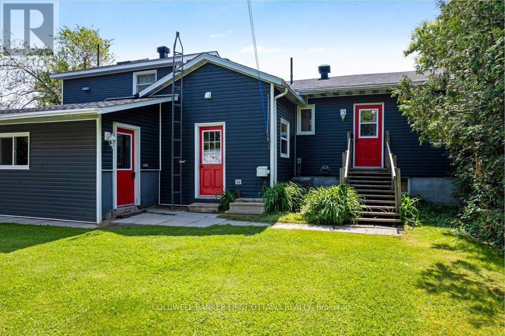 352 Highway 15, Rideau Lakes, Ontario  K7A 0E5 - Photo 5 - X12205037