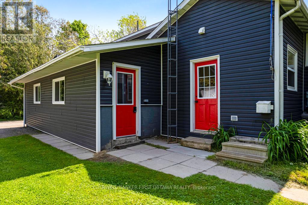 352 Highway 15, Rideau Lakes, Ontario  K7A 0E5 - Photo 6 - X12205037