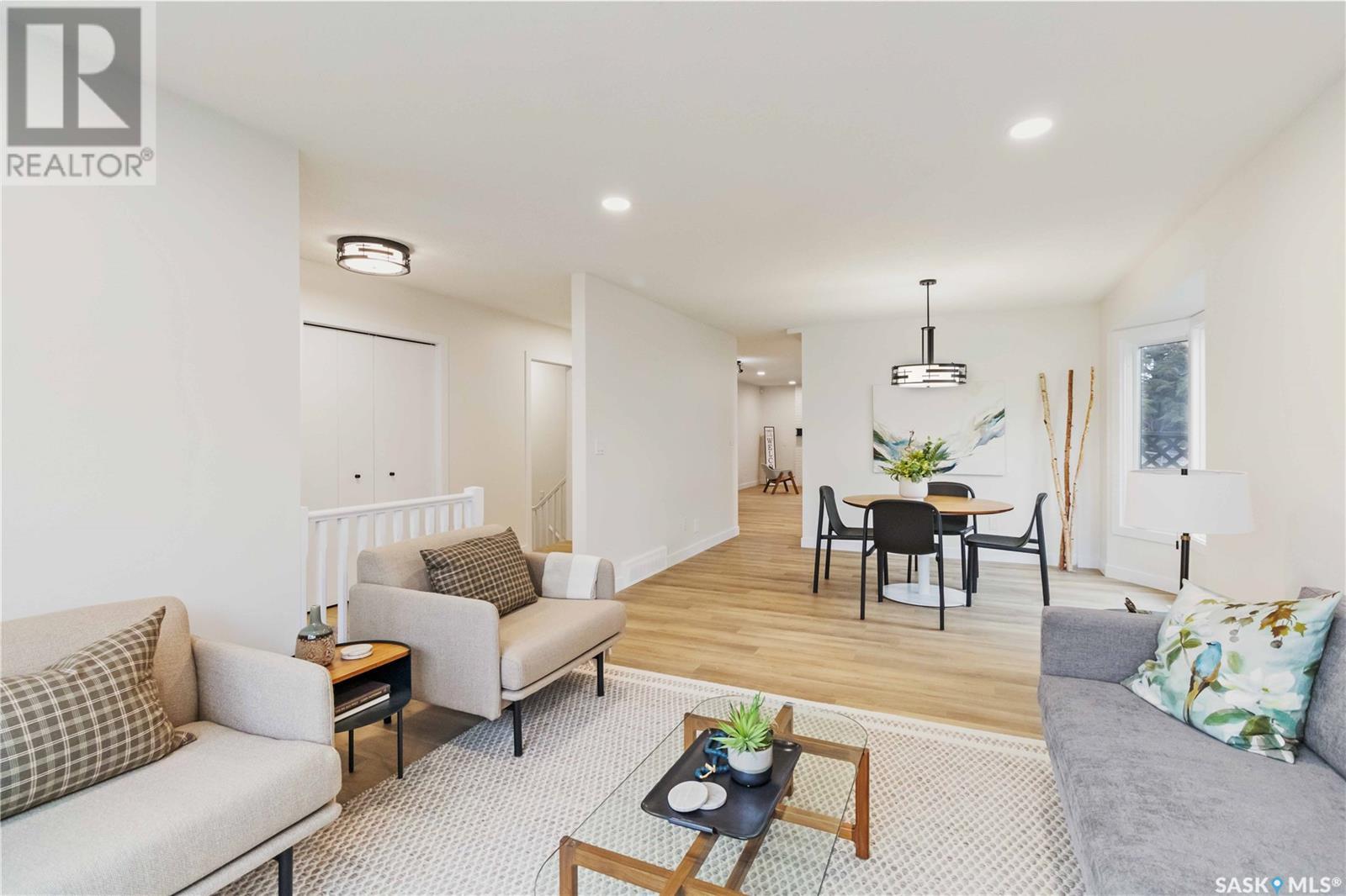 Property at 242 Anglin PLACE image 4