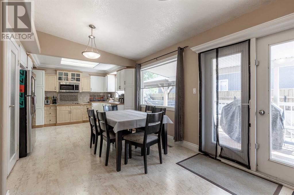 302 Laval Boulevard W, Lethbridge, Alberta  T1K 3W5 - Photo 16 - A2228307