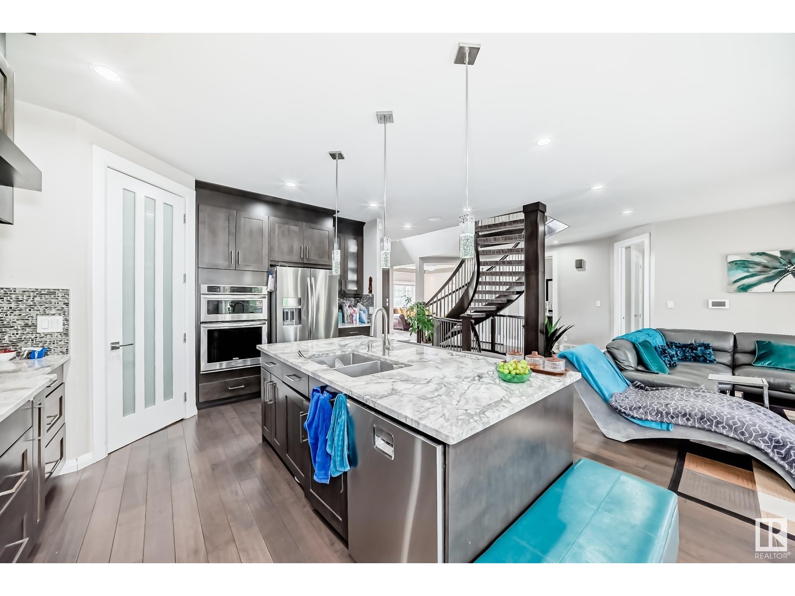 5342 Mullen Bn Nw, Edmonton, Alberta  T6R 0P9 - Photo 11 - E4441157