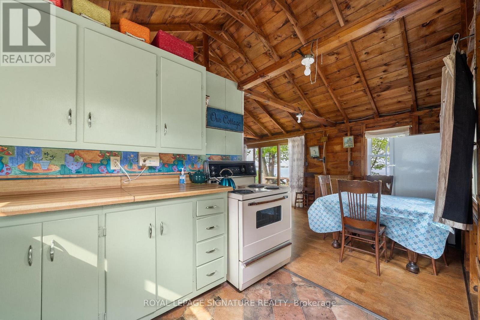 27 Thrush Lane, Prince Edward County, Ontario  K0K 2T0 - Photo 19 - X12202364