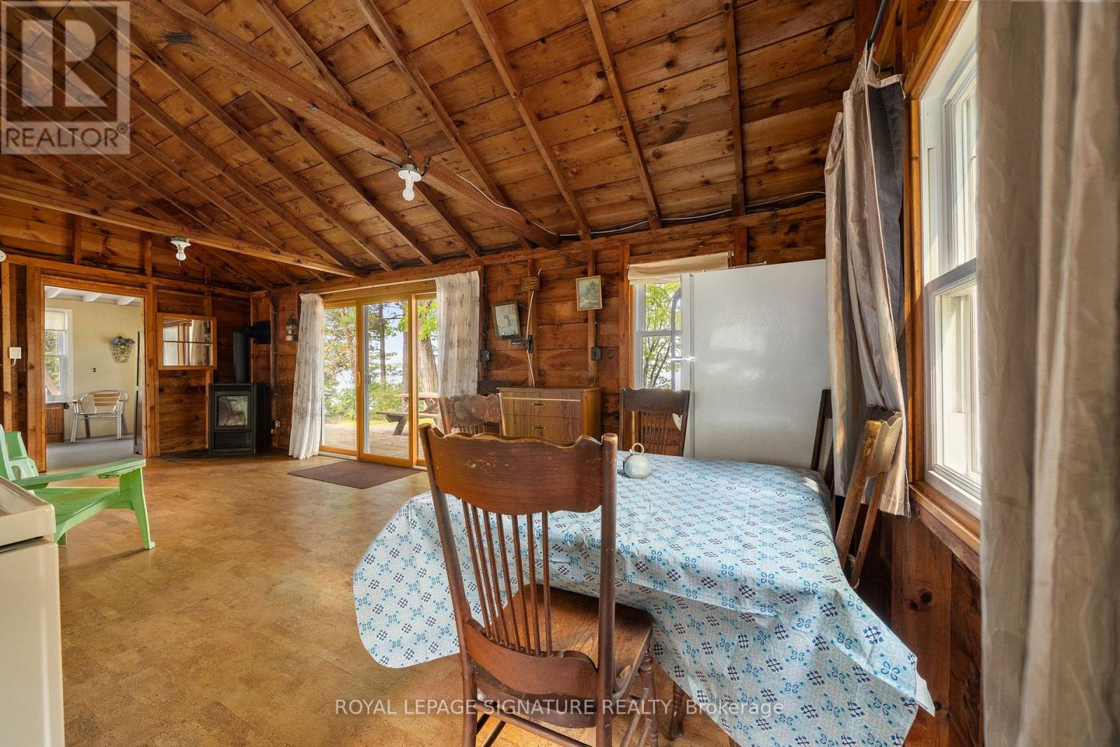 27 Thrush Lane, Prince Edward County, Ontario  K0K 2T0 - Photo 20 - X12202364
