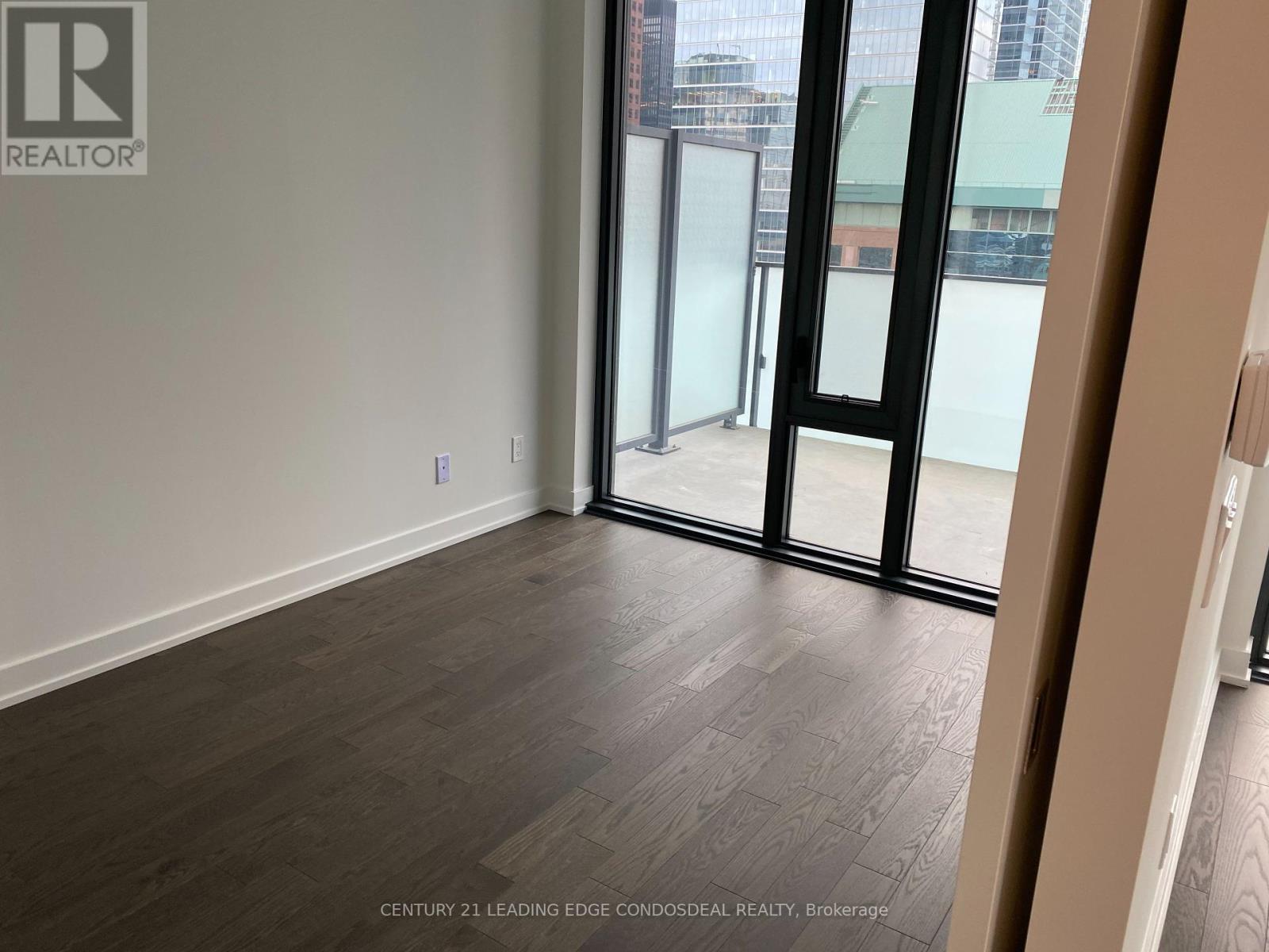 2511 - 25 Richmond Street E, Toronto, Ontario  M5C 0A6 - Photo 8 - C12204455