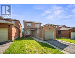 29 FERNBANK PLACE, Whitby, Ontario