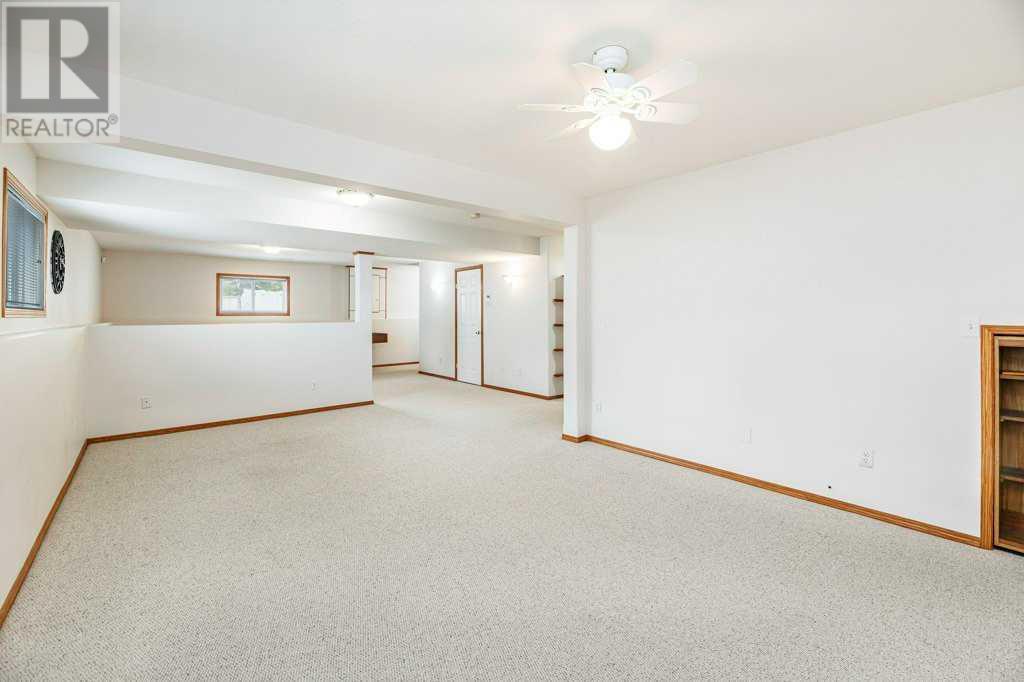 15 Dann Close, Red Deer, Alberta  T4R 2N3 - Photo 25 - A2229002