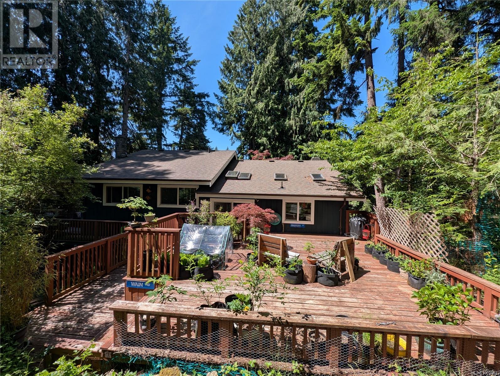 2751 Forest Grove Lane, Shawnigan Lake, British Columbia  V0R 2W1 - Photo 2 - 1002661