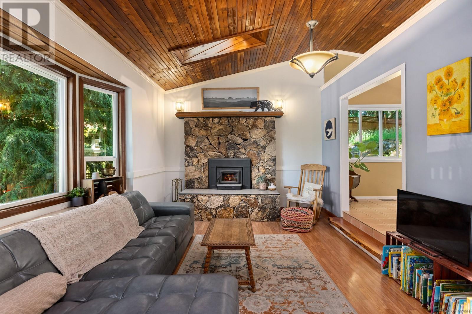2751 Forest Grove Lane, Shawnigan Lake, British Columbia  V0R 2W1 - Photo 4 - 1002661