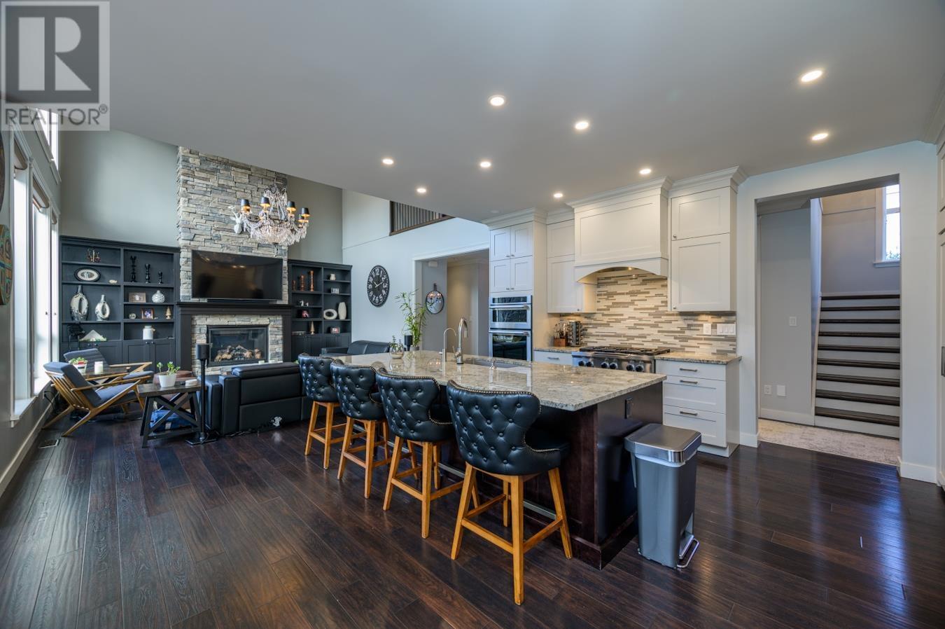 10888 Lolland Crescent, Prince George, British Columbia  V2N 6L3 - Photo 4 - R3009698