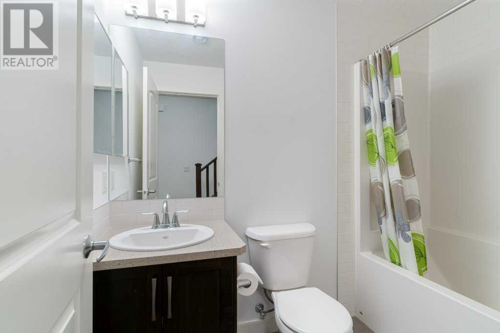 142 Sage Bluff Rise Nw, Calgary, Alberta  T3R 1W3 - Photo 34 - A2221354