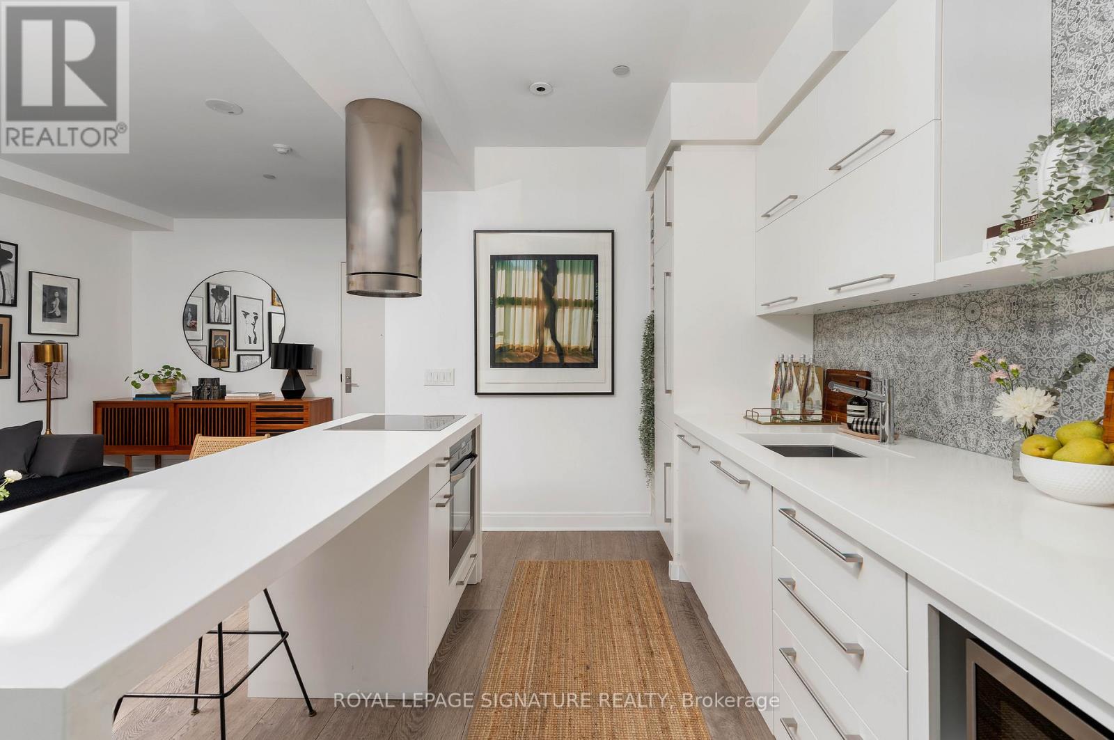 211 - 1 Scott Street, Toronto, Ontario  M5E 1A1 - Photo 15 - C12190577