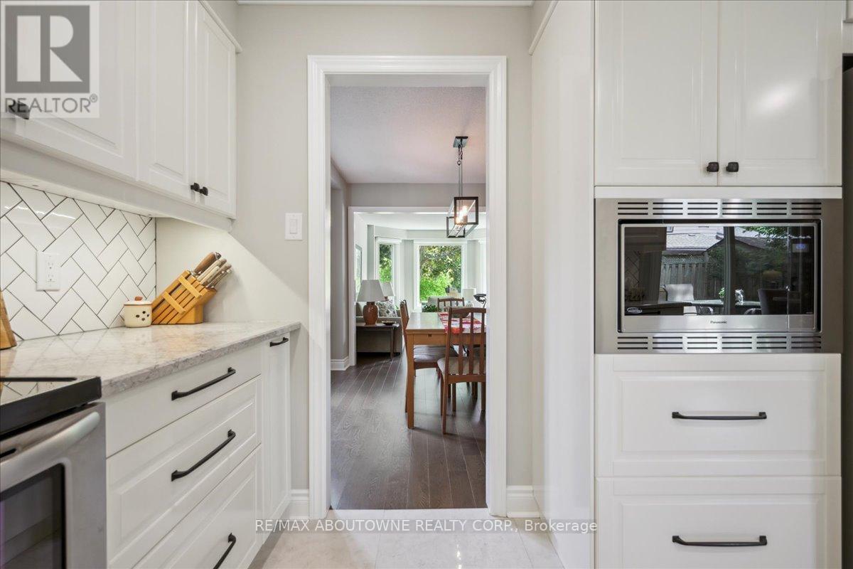 15 Culham Street, Oakville, Ontario  L6H 1G3 - Photo 23 - W12205050