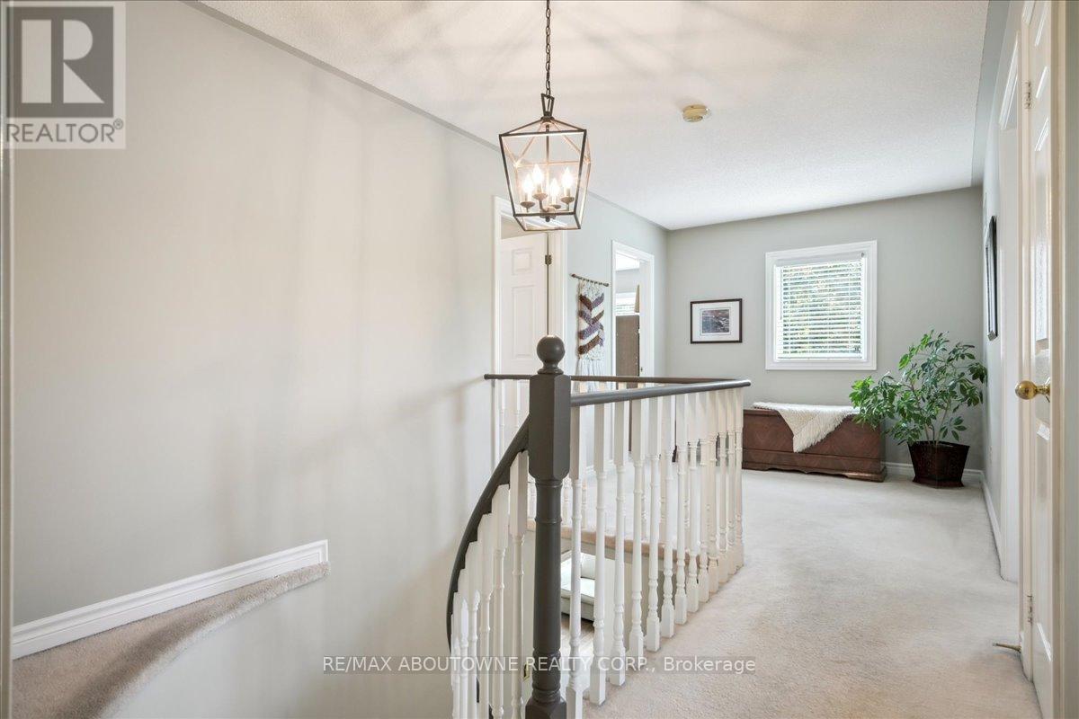 15 Culham Street, Oakville, Ontario  L6H 1G3 - Photo 26 - W12205050