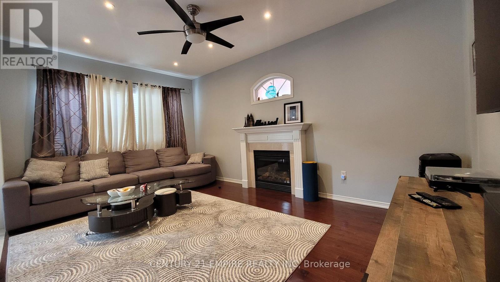 Upper - 54 Cape Dorset Crescent, Brampton, Ontario  L6R 3L2 - Photo 12 - W12205053