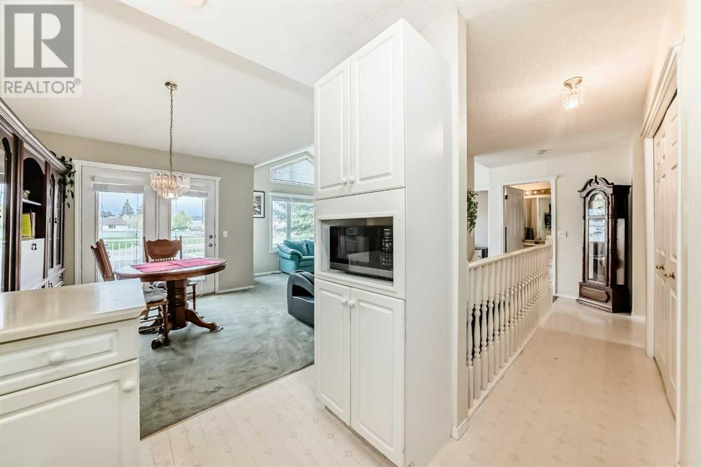 Property at 66 Del Monica Villas NE image 4