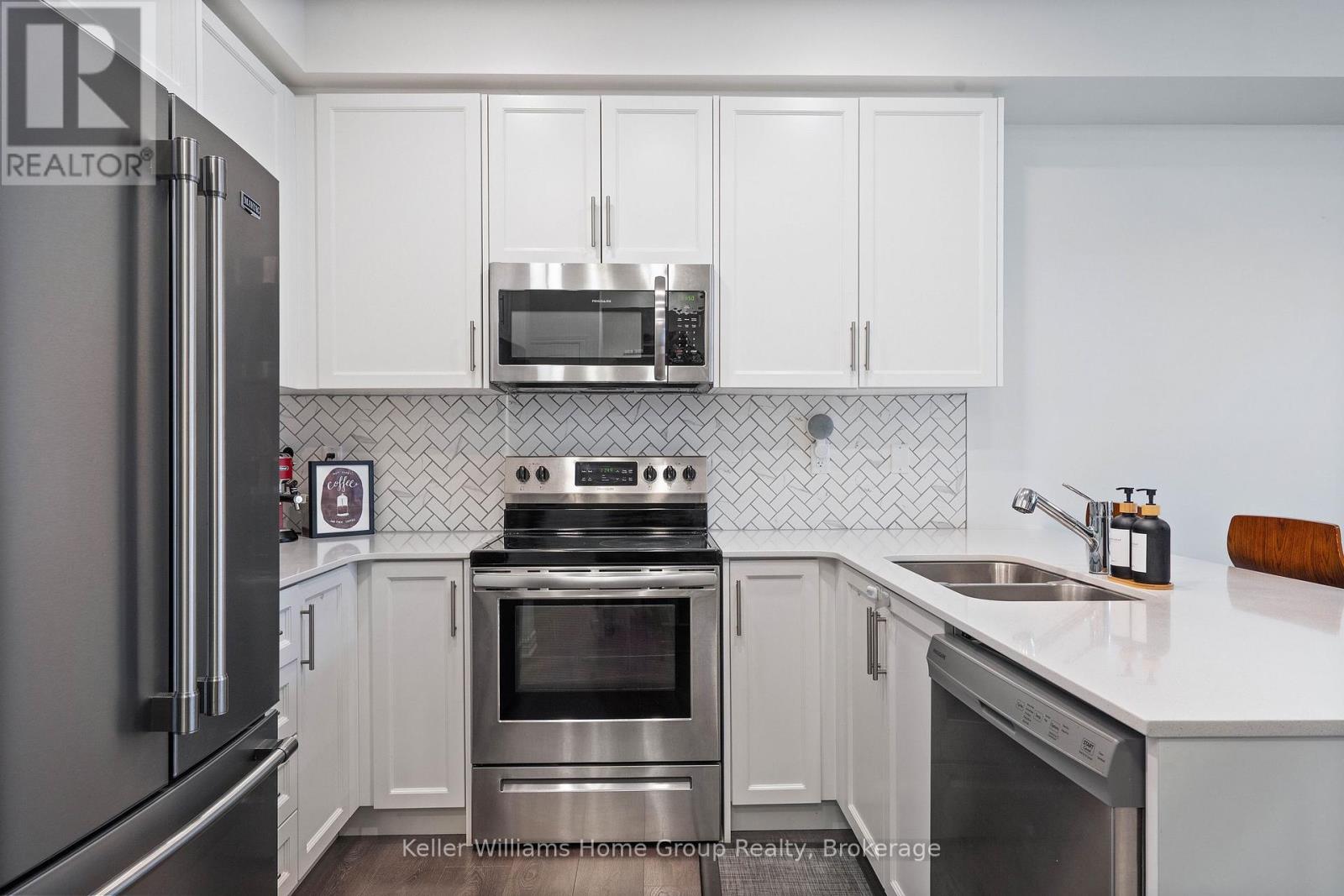 1158 Restivo Lane, Milton, Ontario  L9E 1K1 - Photo 22 - W12205073