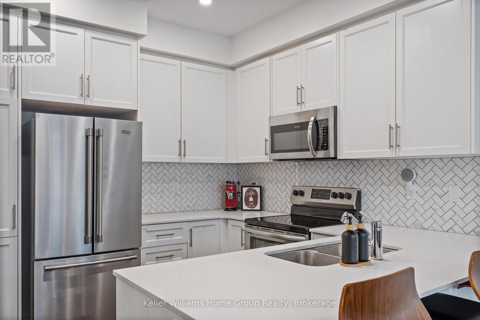 1158 Restivo Lane, Milton, Ontario  L9E 1K1 - Photo 25 - W12205073