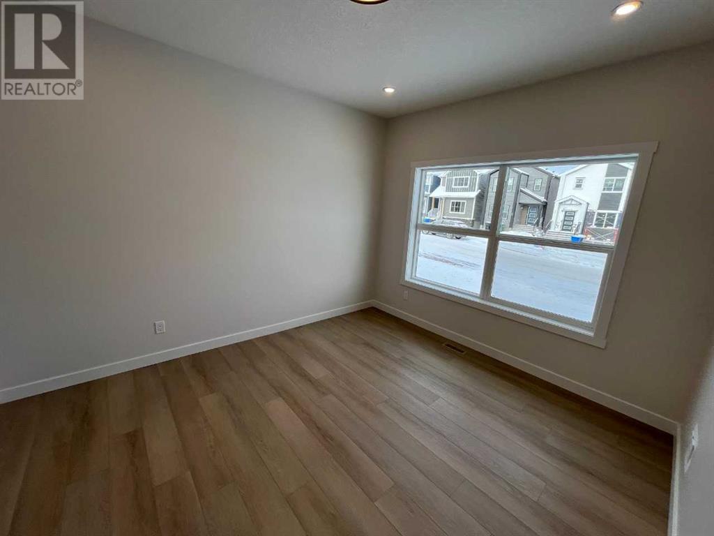 Property at 55 Lewiston Drive NE image 4