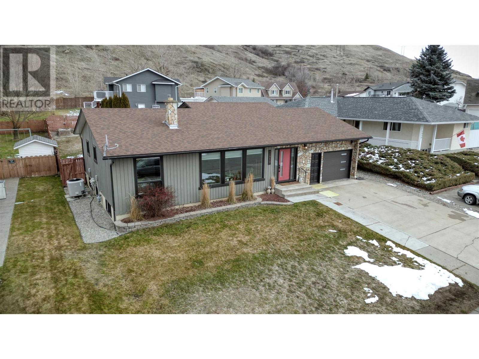 Property at 7460 VALLEY HEIGHTS Drive image 1