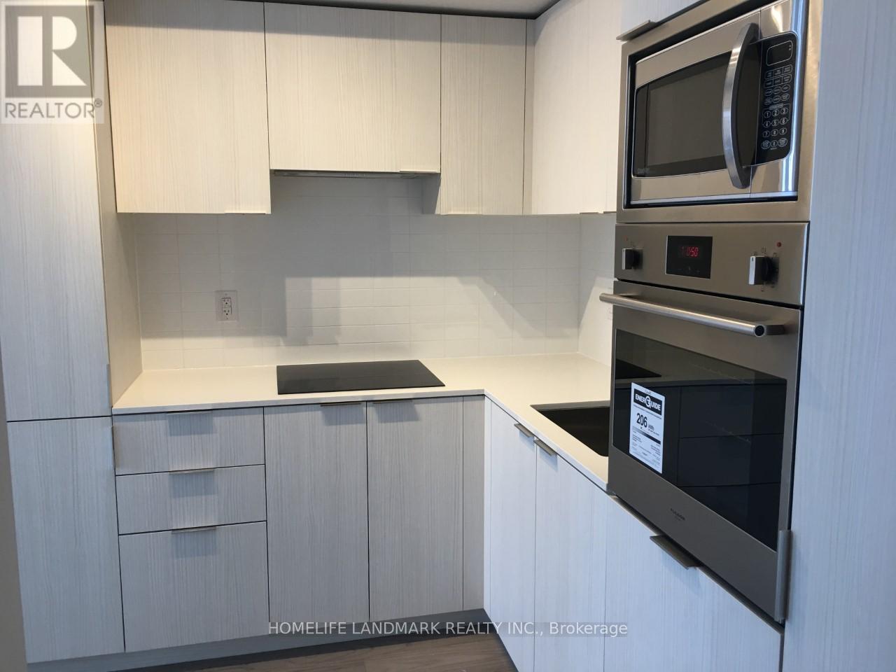 1002 - 11 Wellesley Street W, Toronto, Ontario  M4Y 1E8 - Photo 5 - C12205070