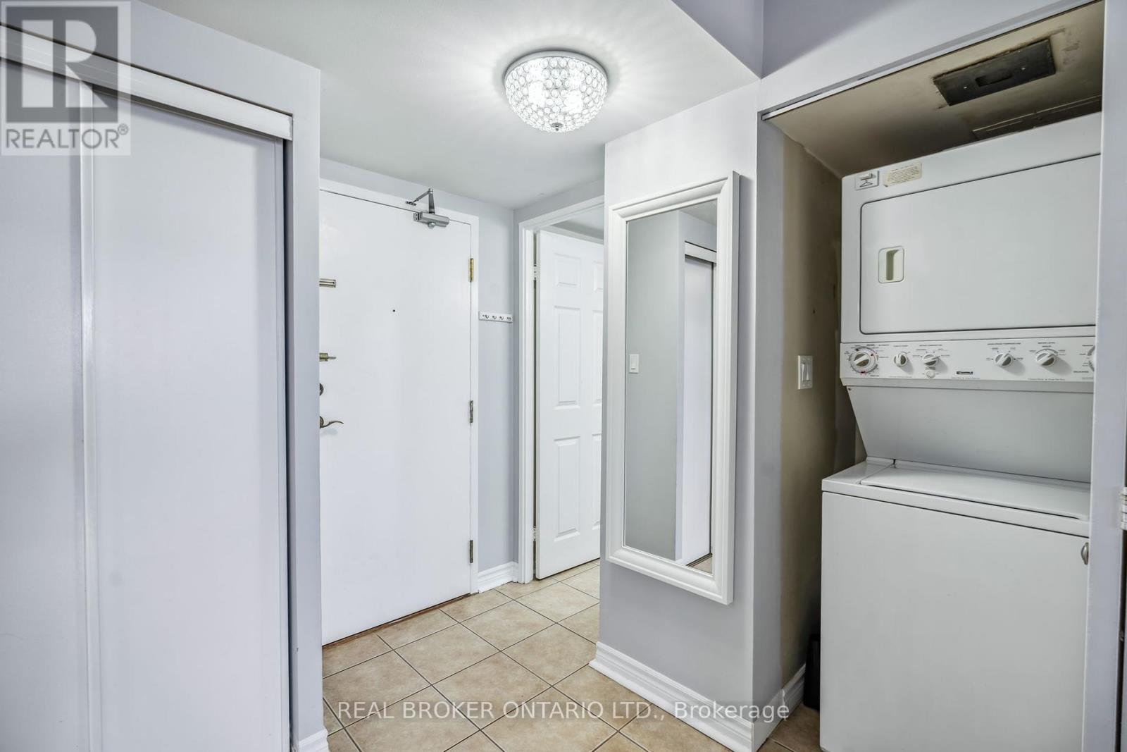 1102 - 30 Thunder Grove, Toronto, Ontario  M1V 4A3 - Photo 4 - E12205058